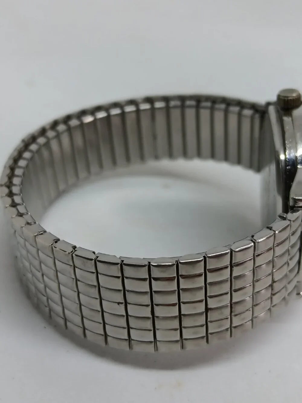 VINTAGE 1990s Sharp SHP5215 Mens 38mm Silver Tone Japanese Quartz Day/Date Watch